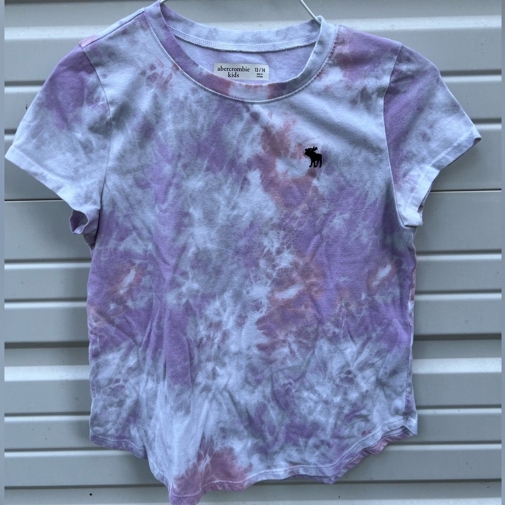 Abercrombie Kids Lavender and White Tie-Dye Tee